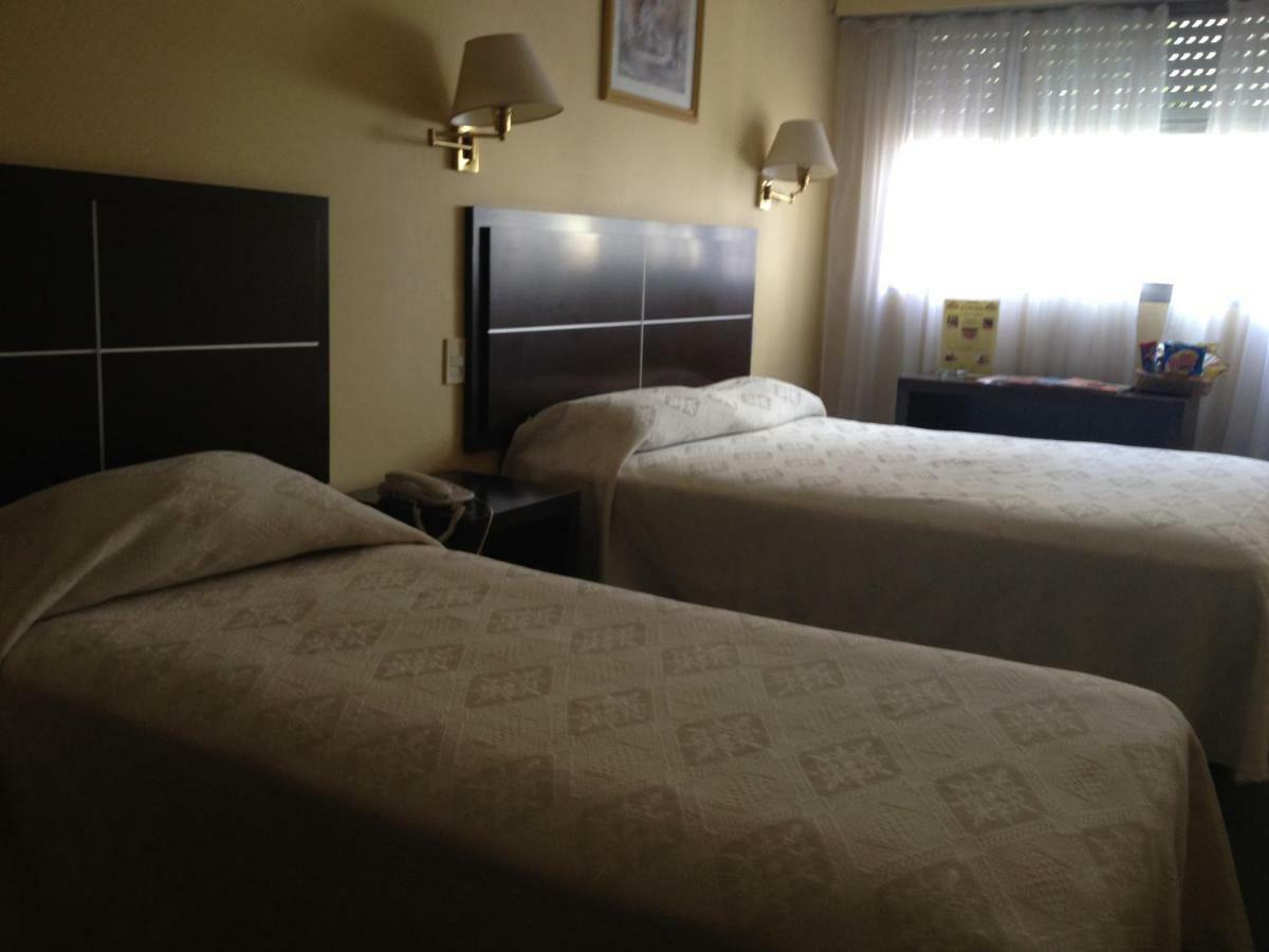 Hotel Europa Μοντεβιδέο Εξωτερικό φωτογραφία